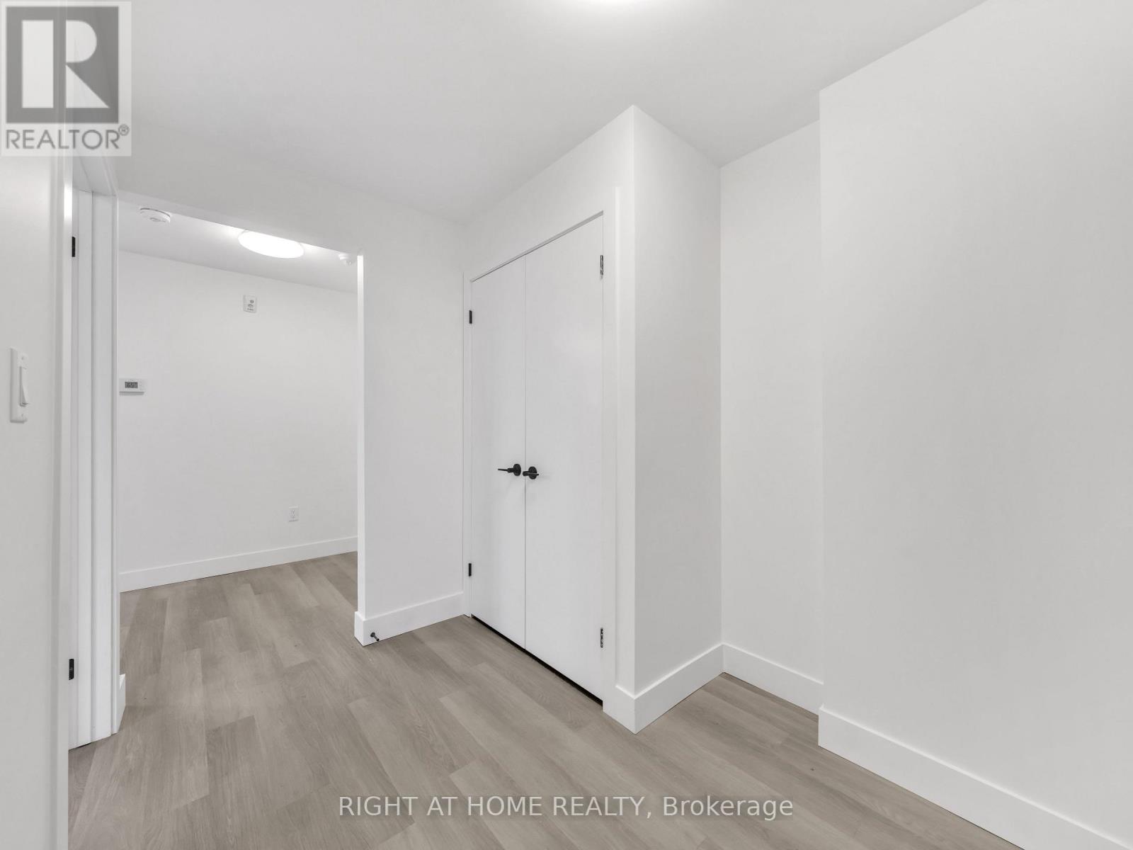102 - 1804 Drouillard Road, Windsor, Ontario  N8W 3X5 - Photo 10 - X12242300