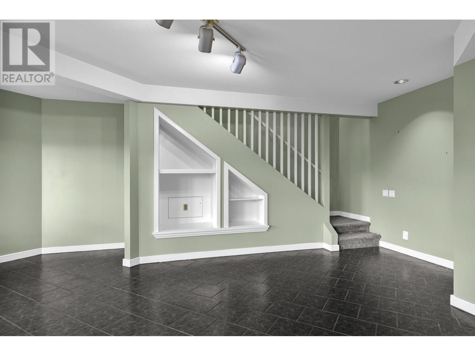 3784 Inglis Place, Peachland, British Columbia  V0H 1X2 - Photo 29 - 10353122