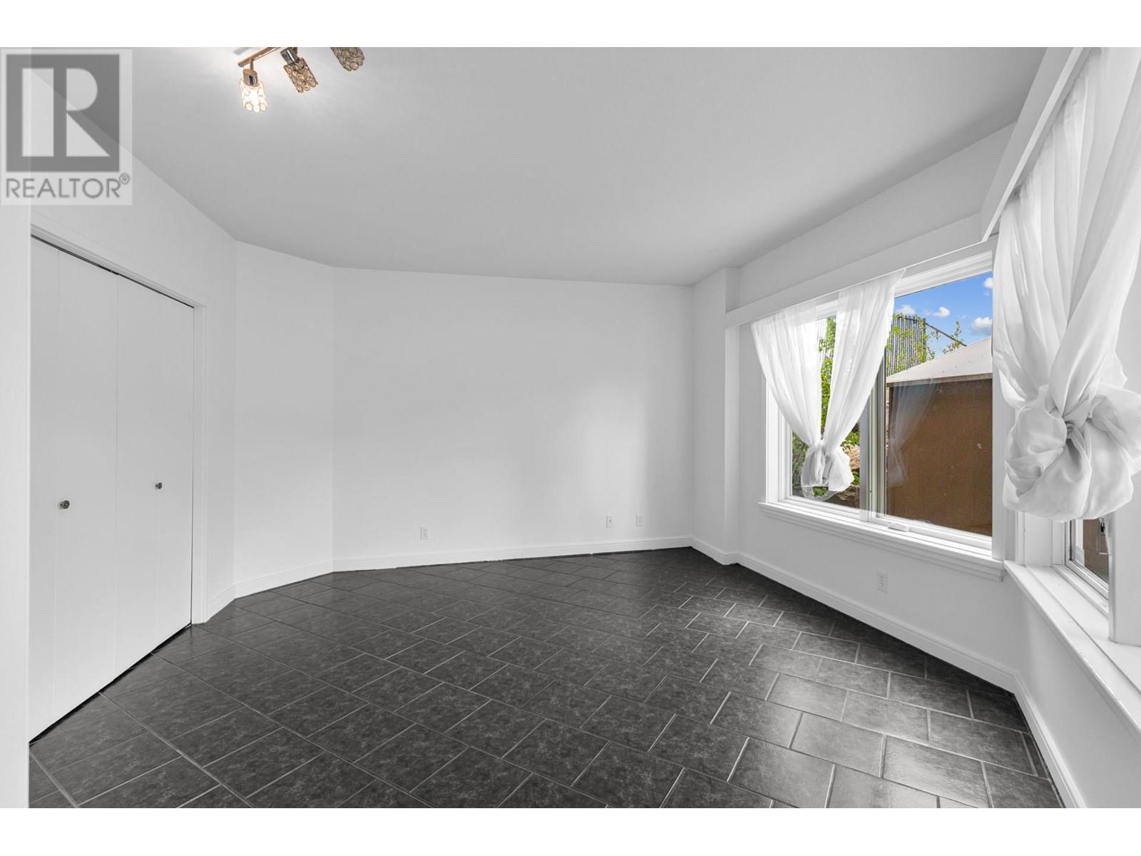 3784 Inglis Place, Peachland, British Columbia  V0H 1X2 - Photo 35 - 10353122