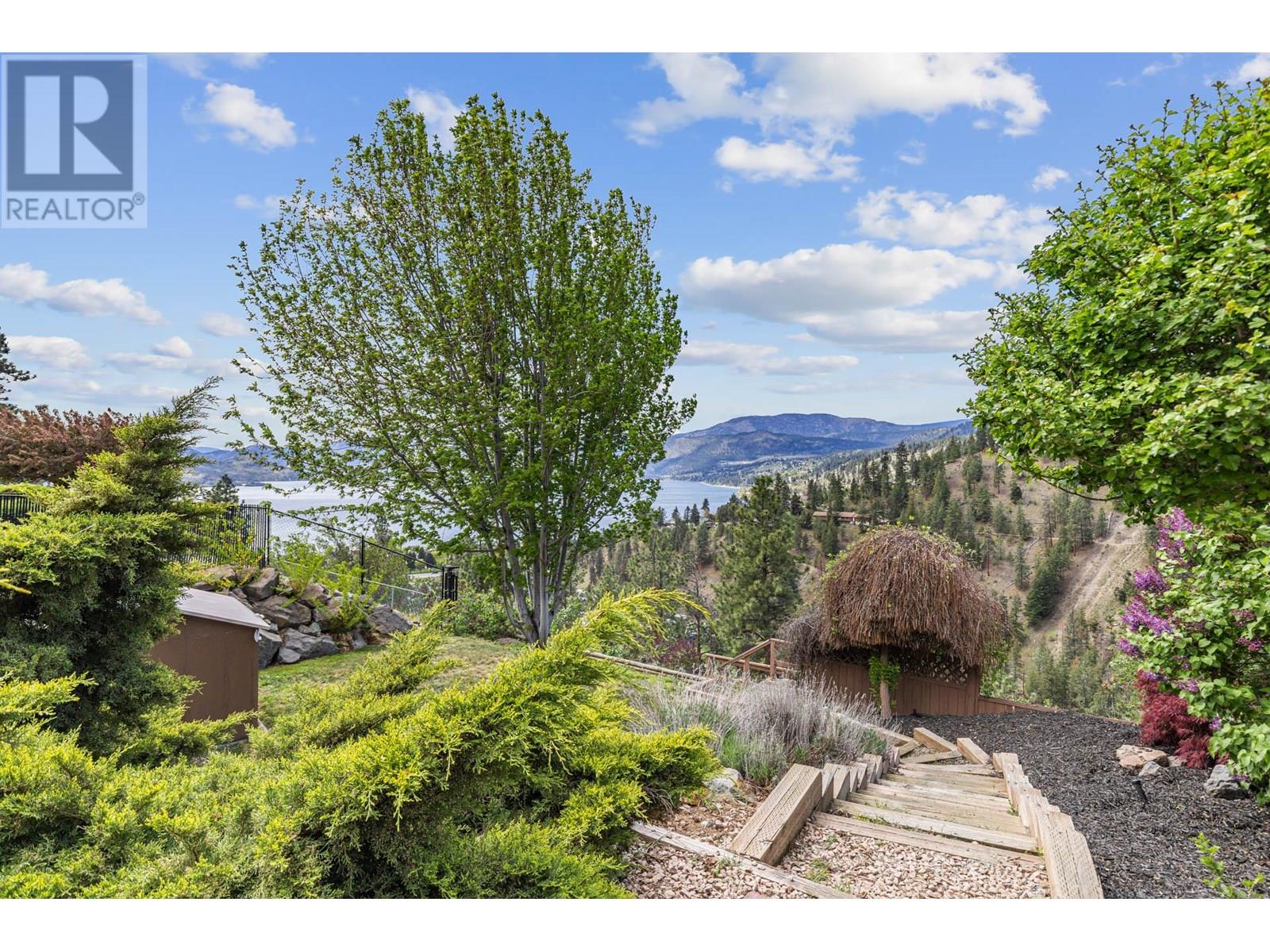 3784 Inglis Place, Peachland, British Columbia  V0H 1X2 - Photo 45 - 10353122