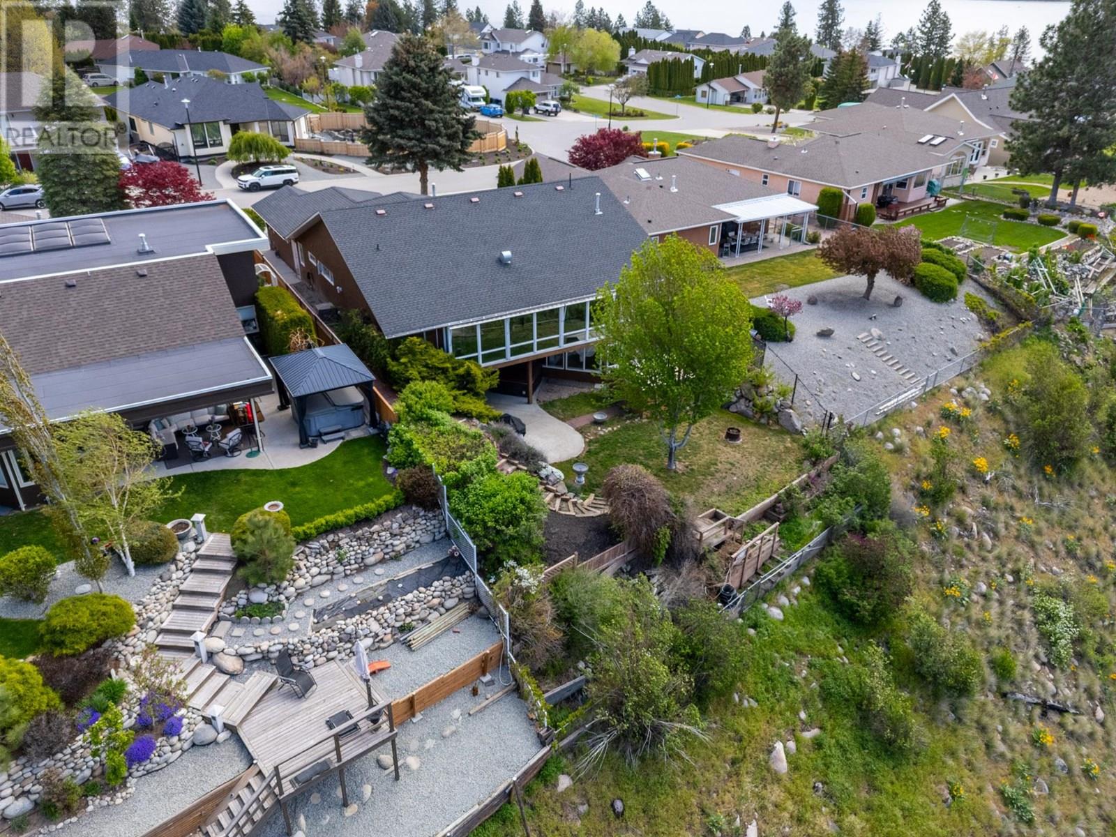 3784 Inglis Place, Peachland, British Columbia  V0H 1X2 - Photo 64 - 10353122