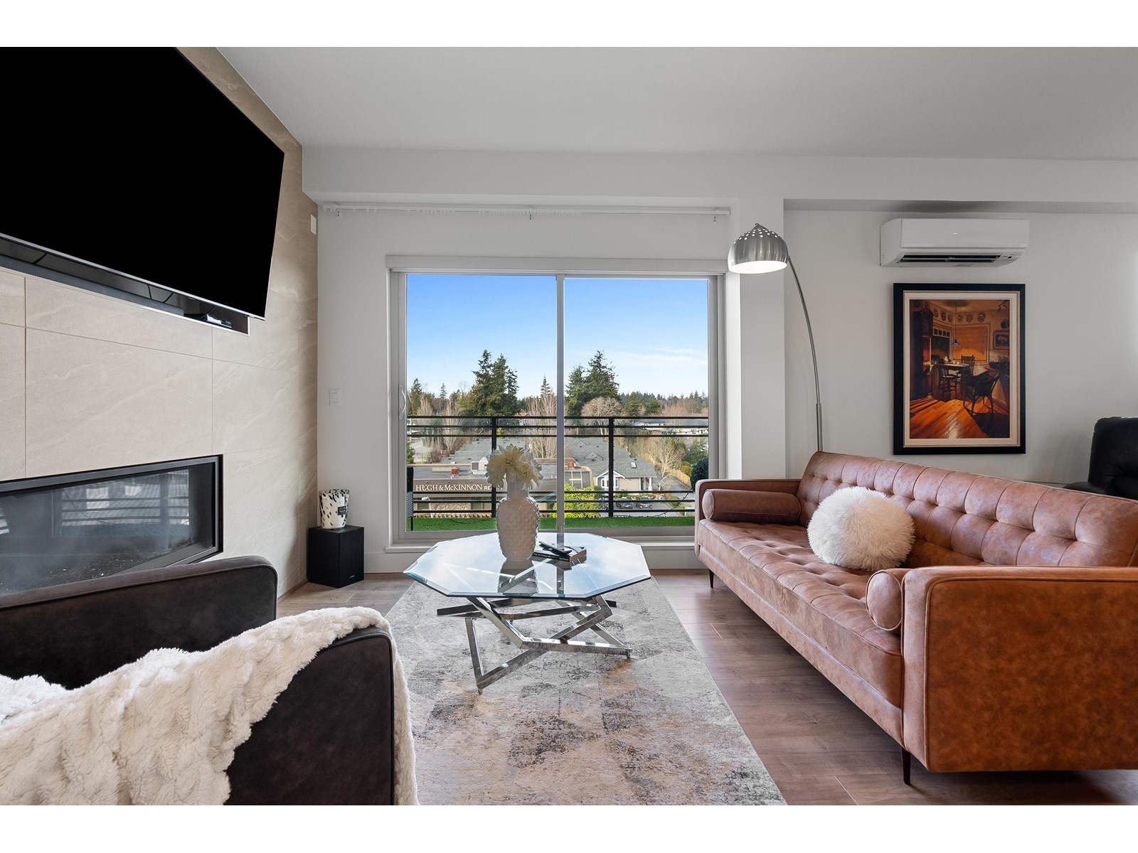 Listing Picture 11 of 40 : 501 14022 NORTH BLUFF ROAD, White Rock - 魯藝地產 Yvonne Lu Group - MLS Medallion Club Member