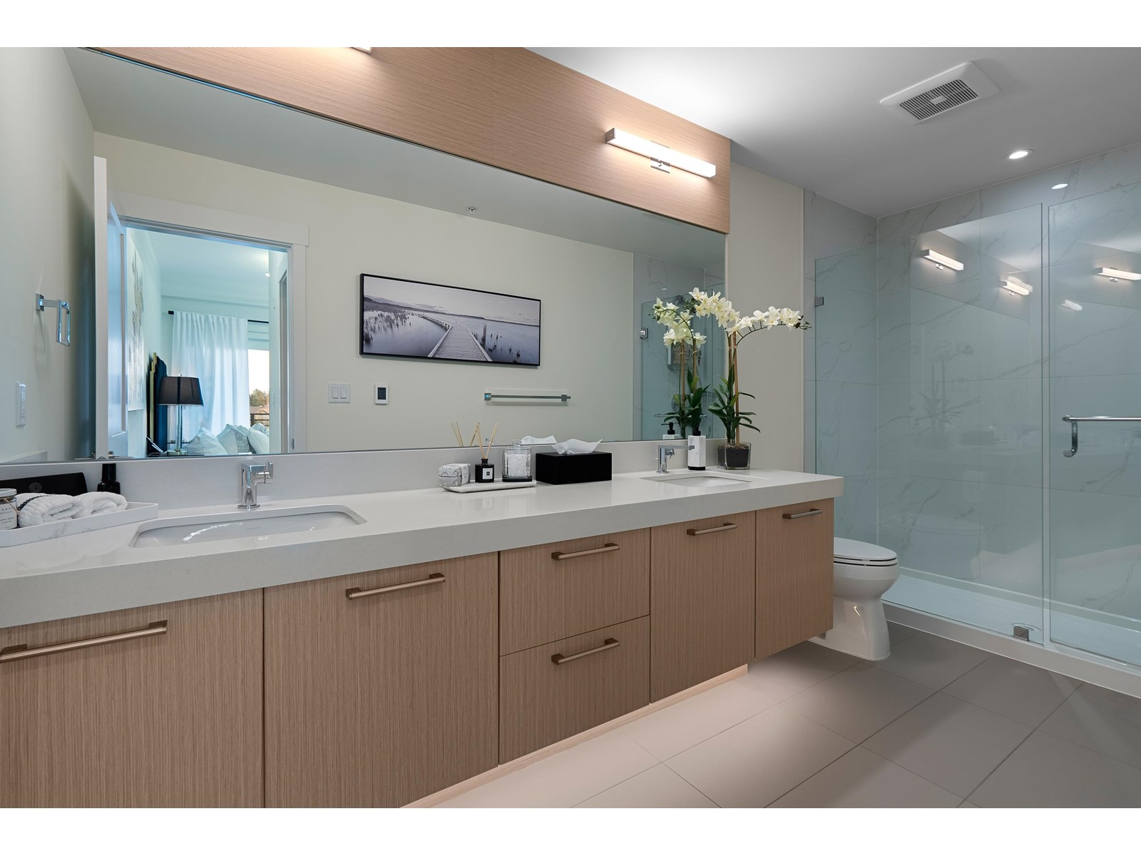 Listing Picture 22 of 40 : 501 14022 NORTH BLUFF ROAD, White Rock - 魯藝地產 Yvonne Lu Group - MLS Medallion Club Member