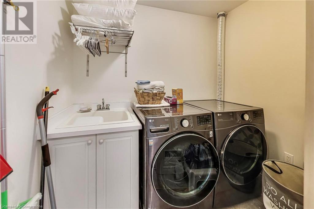 145 Edgewater Drive Unit# 22, Stoney Creek, Ontario  L8E 5W6 - Photo 29 - 40742641