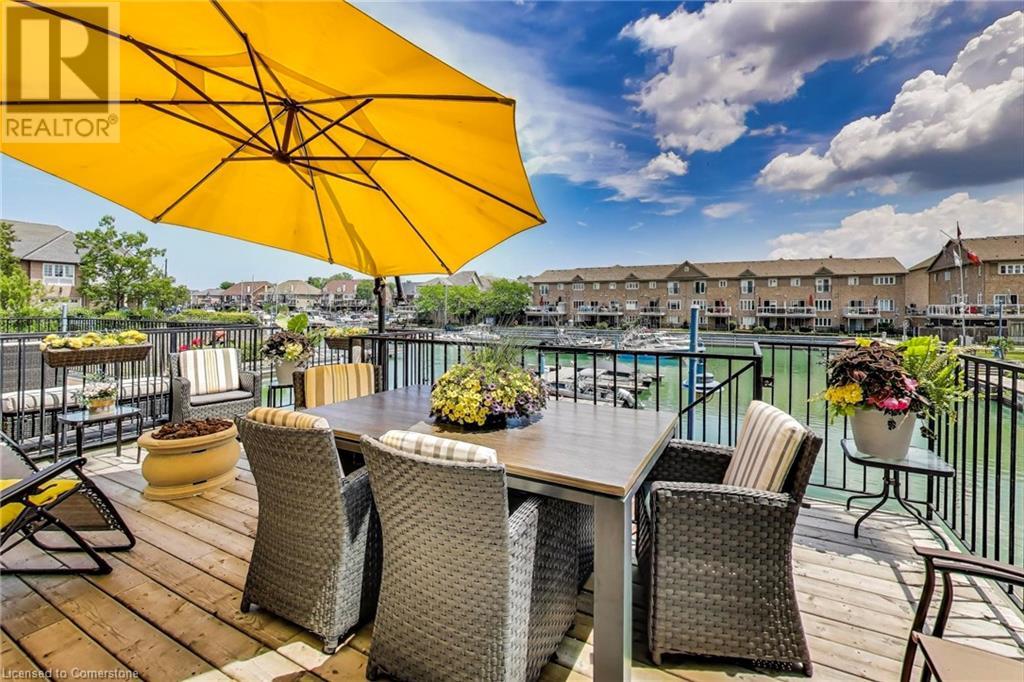 145 Edgewater Drive Unit# 22, Stoney Creek, Ontario  L8E 5W6 - Photo 3 - 40742641