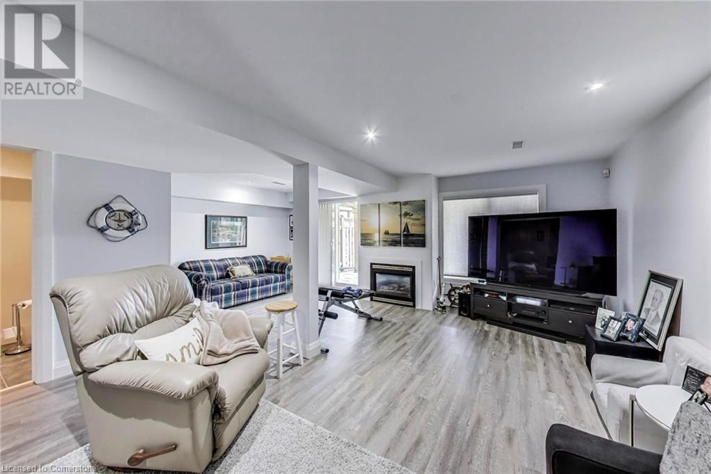 145 Edgewater Drive Unit# 22, Stoney Creek, Ontario  L8E 5W6 - Photo 30 - 40742641