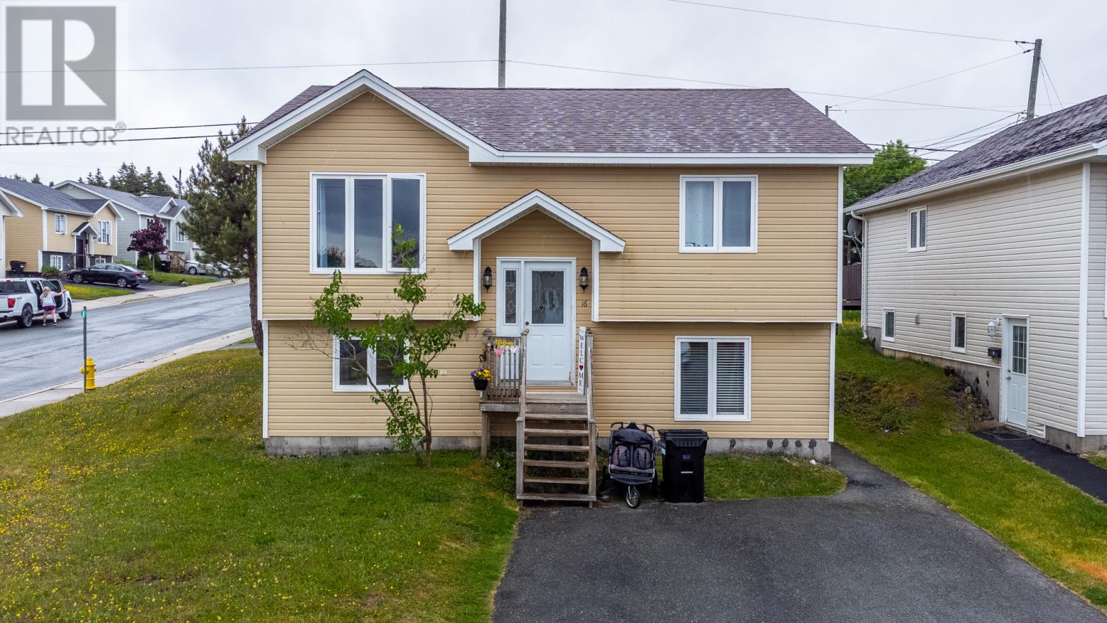 Property at 16 Carlow Place image 1