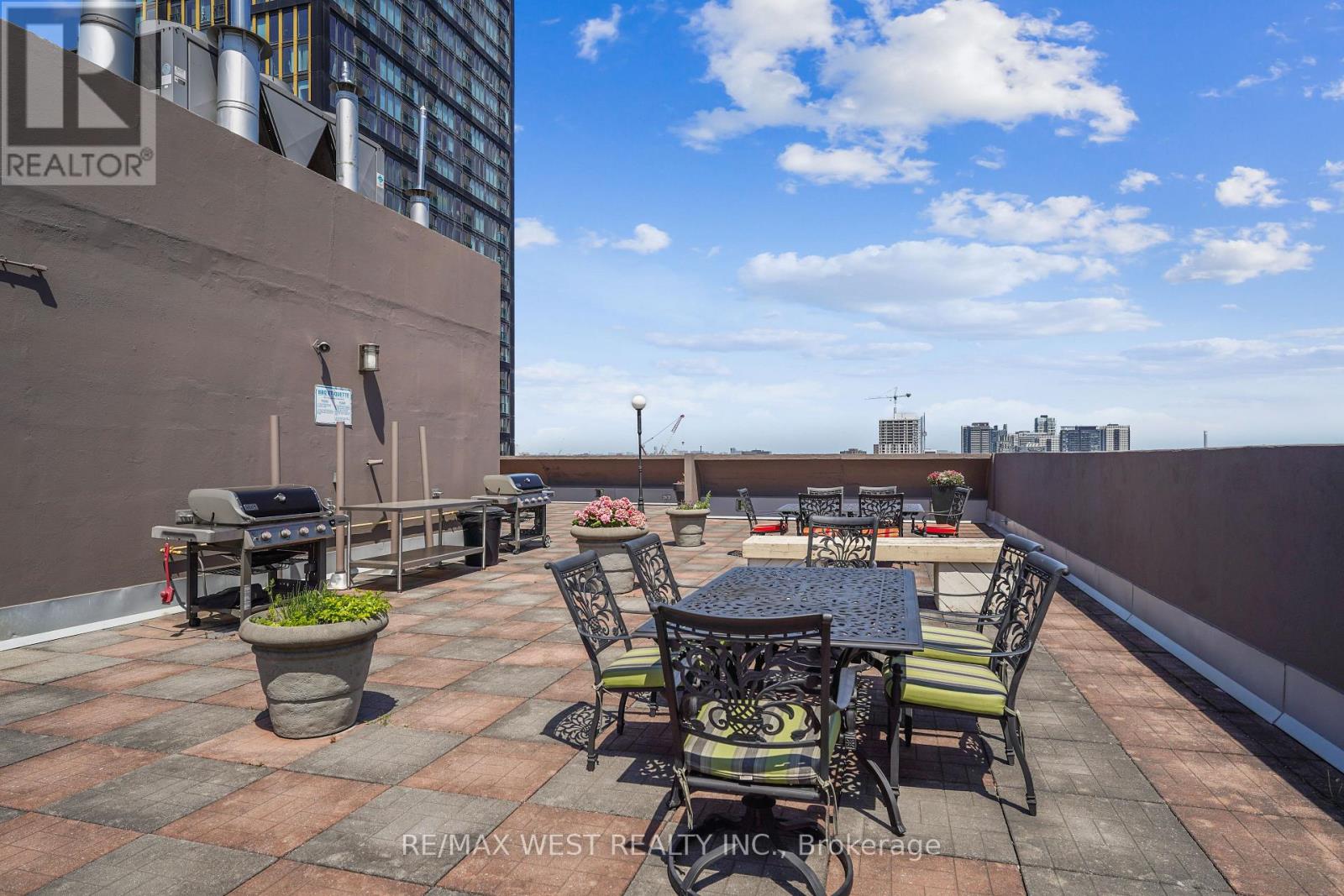 3b - 256 Jarvis Street, Toronto, Ontario  M5B 2J4 - Photo 12 - C12242371