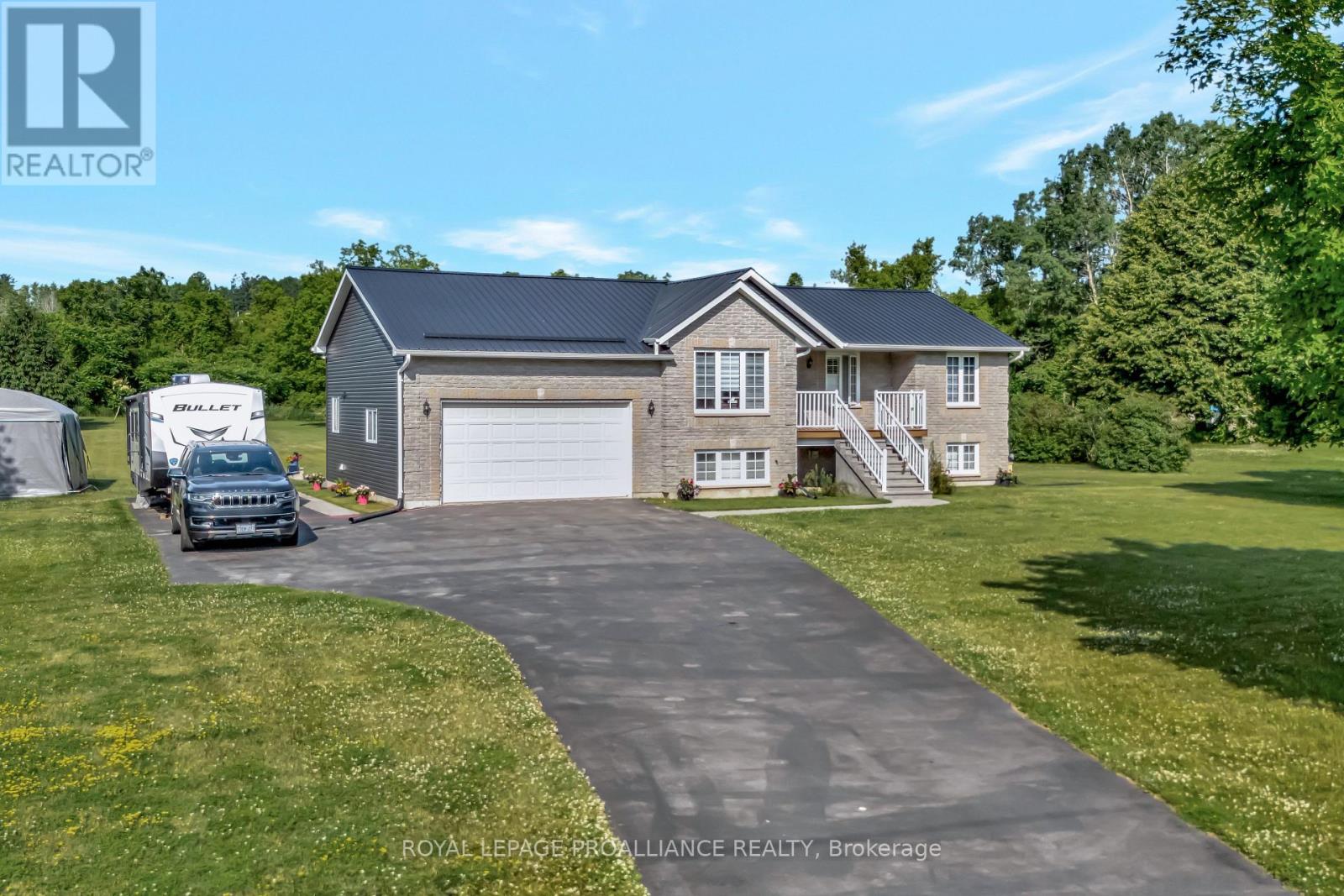 110 Dor-Ann Drive, Quinte West, Ontario  K0K 2C0 - Photo 4 - X12171076