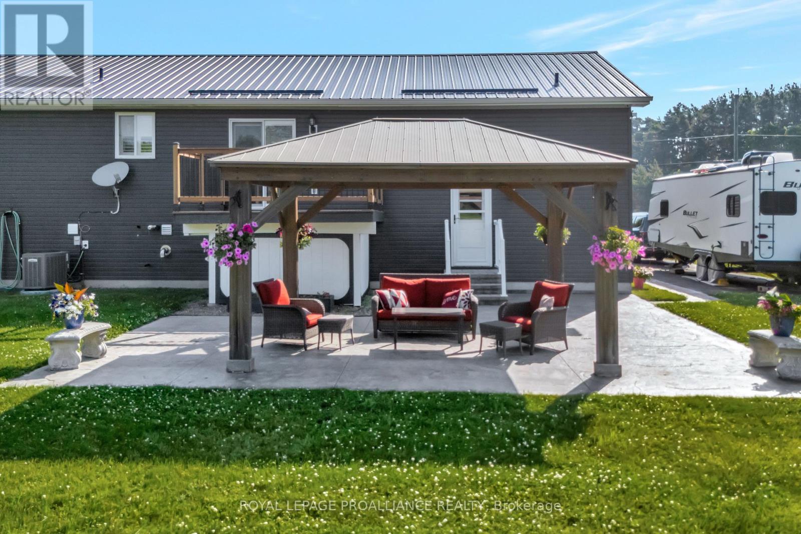 110 Dor-Ann Drive, Quinte West, Ontario  K0K 2C0 - Photo 39 - X12171076