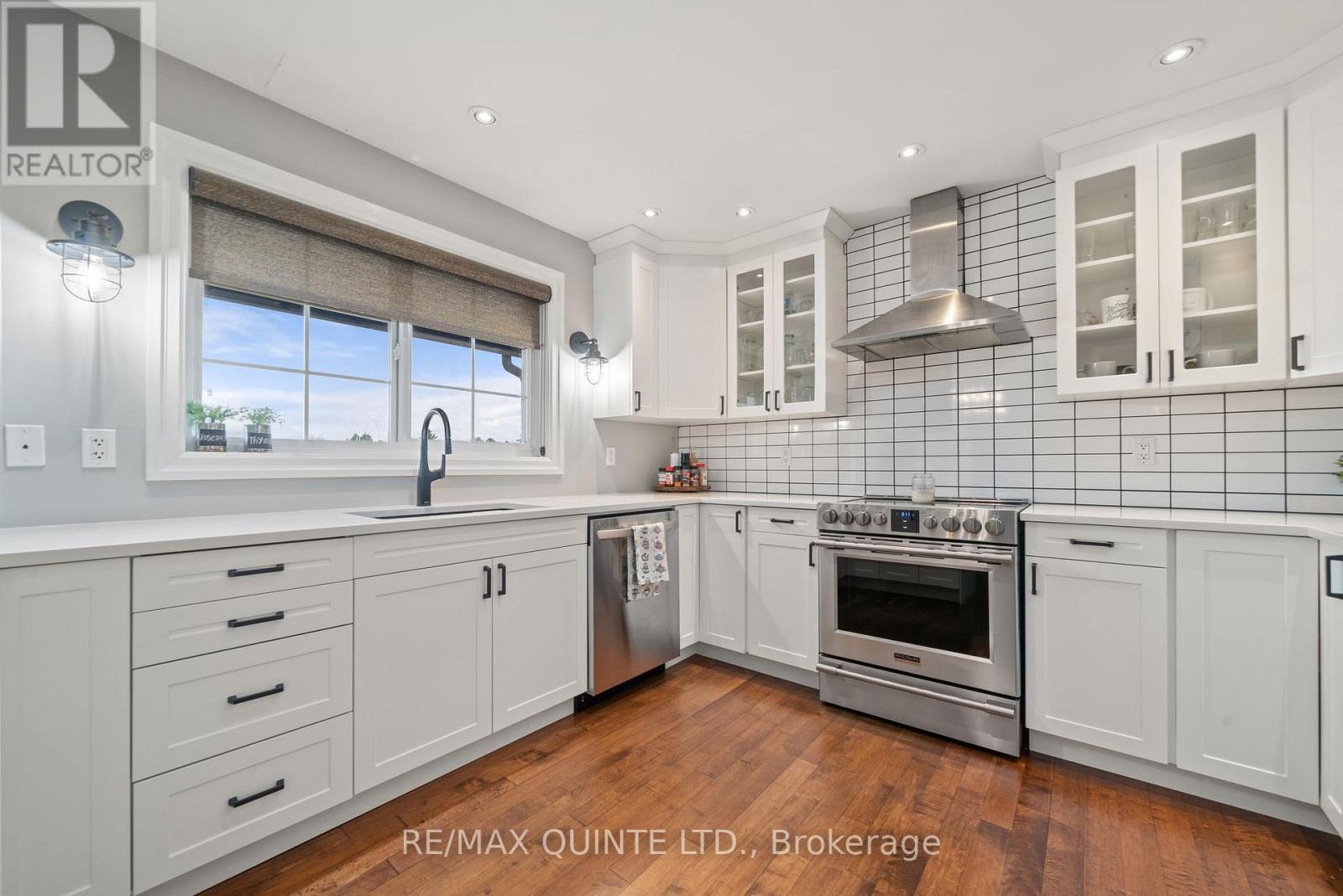 27 Charles Road, Tweed, Ontario  K0K 3J0 - Photo 14 - X12242483