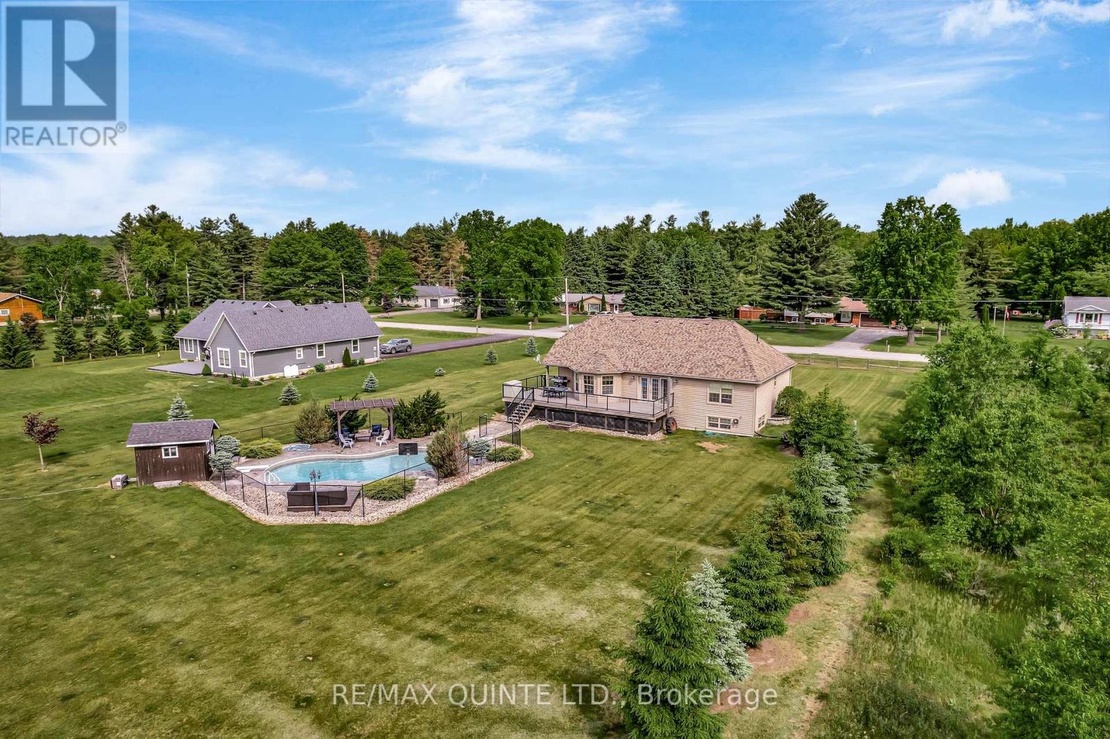 27 Charles Road, Tweed, Ontario  K0K 3J0 - Photo 5 - X12242483