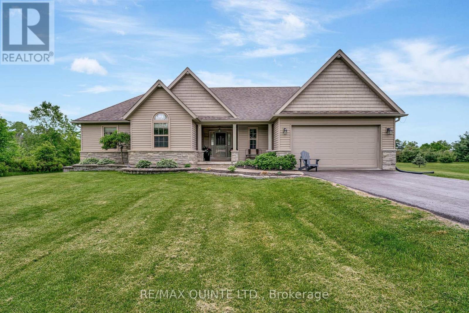 27 Charles Road, Tweed, Ontario  K0K 3J0 - Photo 6 - X12242483