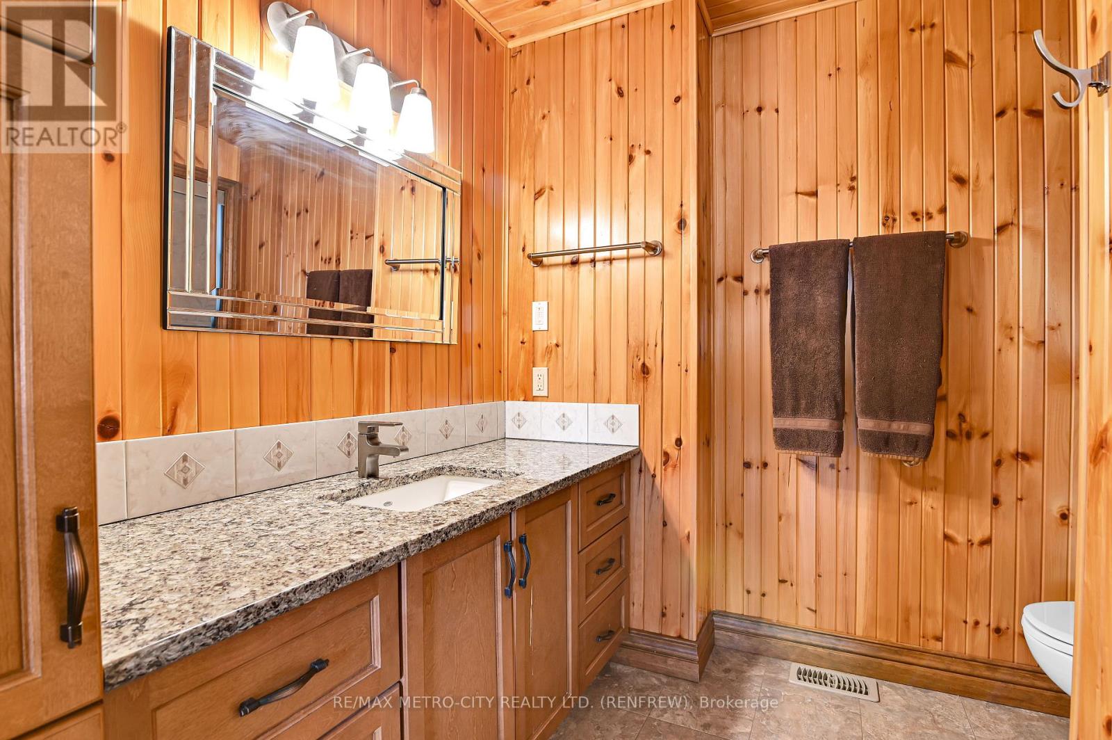 3280 Burnstown Road, Horton, Ontario  K7V 3Z9 - Photo 20 - X12072450
