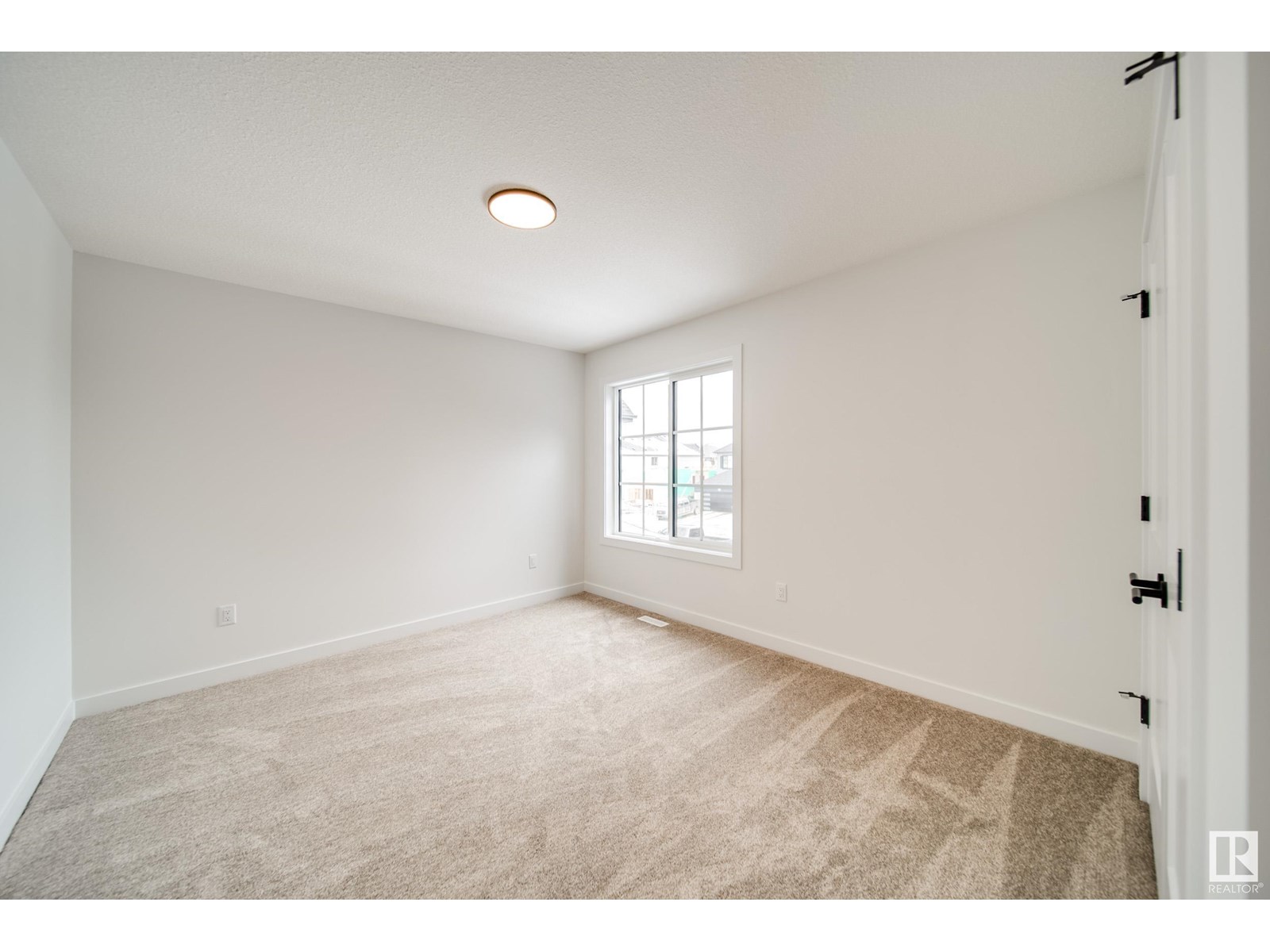 2 Cloutier Cl, St. Albert, Alberta  T8T 2C9 - Photo 10 - E4444036