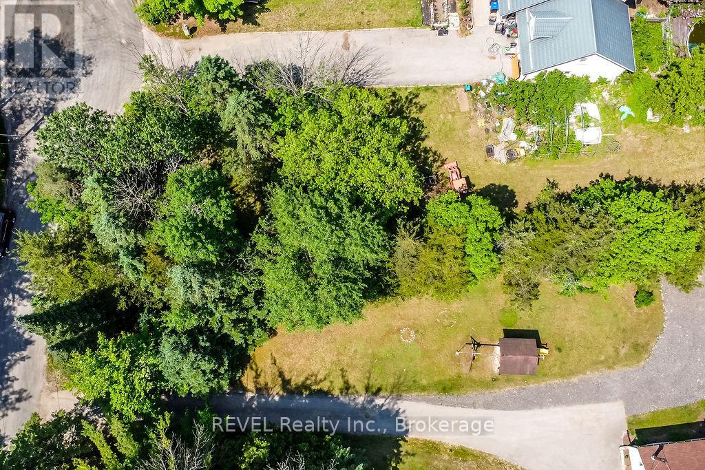 31 PINE RIVER ROAD, Essa, Ontario