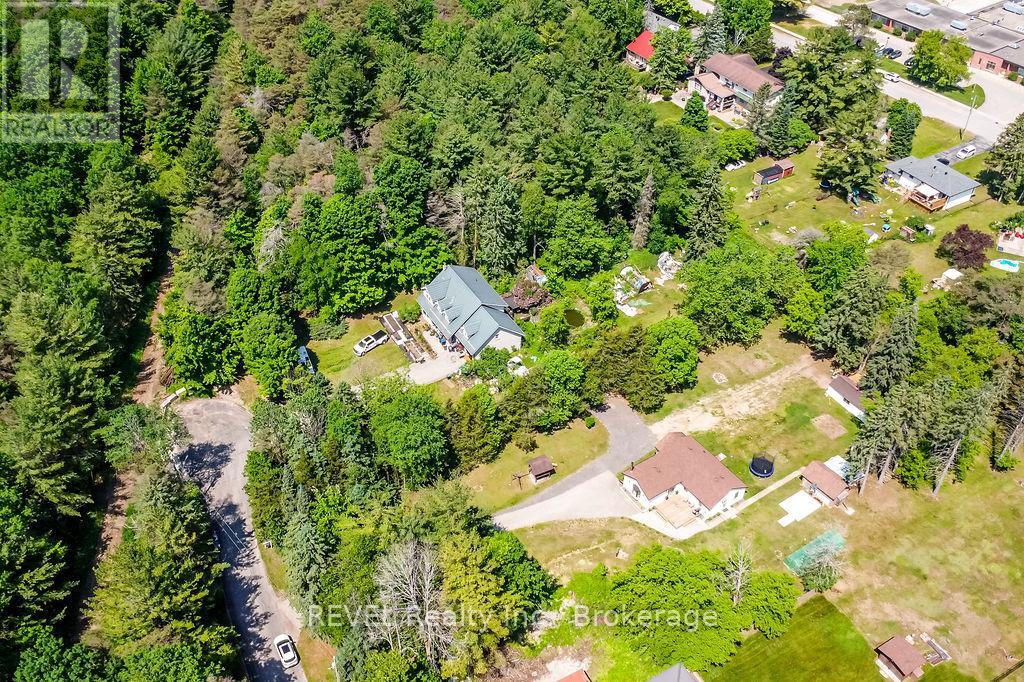 31 Pine River Road, Essa, Ontario  L0M 1B2 - Photo 10 - N12242482