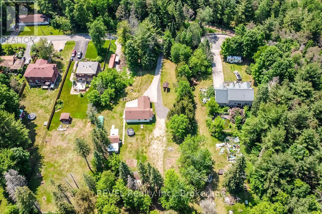 31 Pine River Road, Essa, Ontario  L0M 1B2 - Photo 11 - N12242482