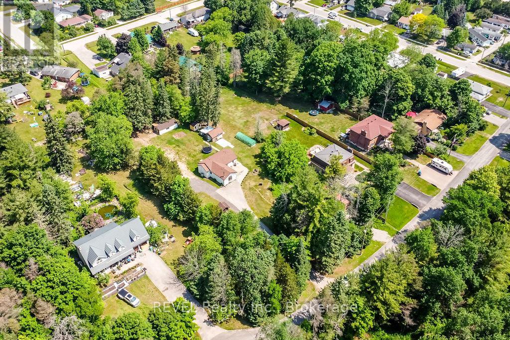31 Pine River Road, Essa, Ontario  L0M 1B2 - Photo 14 - N12242482