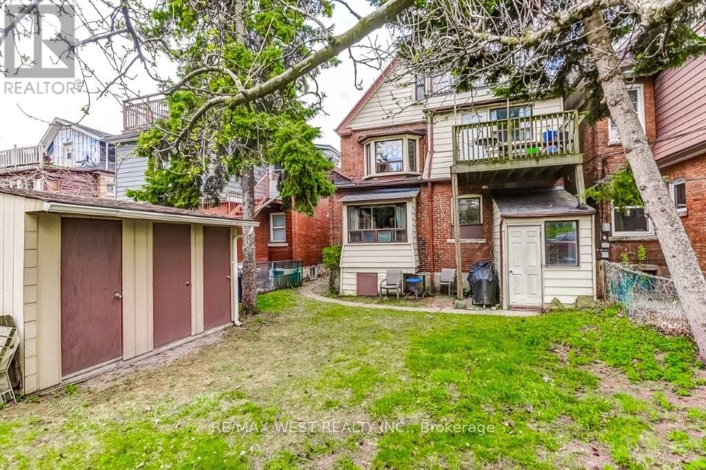 413 Parkside Drive, Toronto (High Park-Swansea), Ontario  M6R 2Z7 - Photo 37 - W12242386