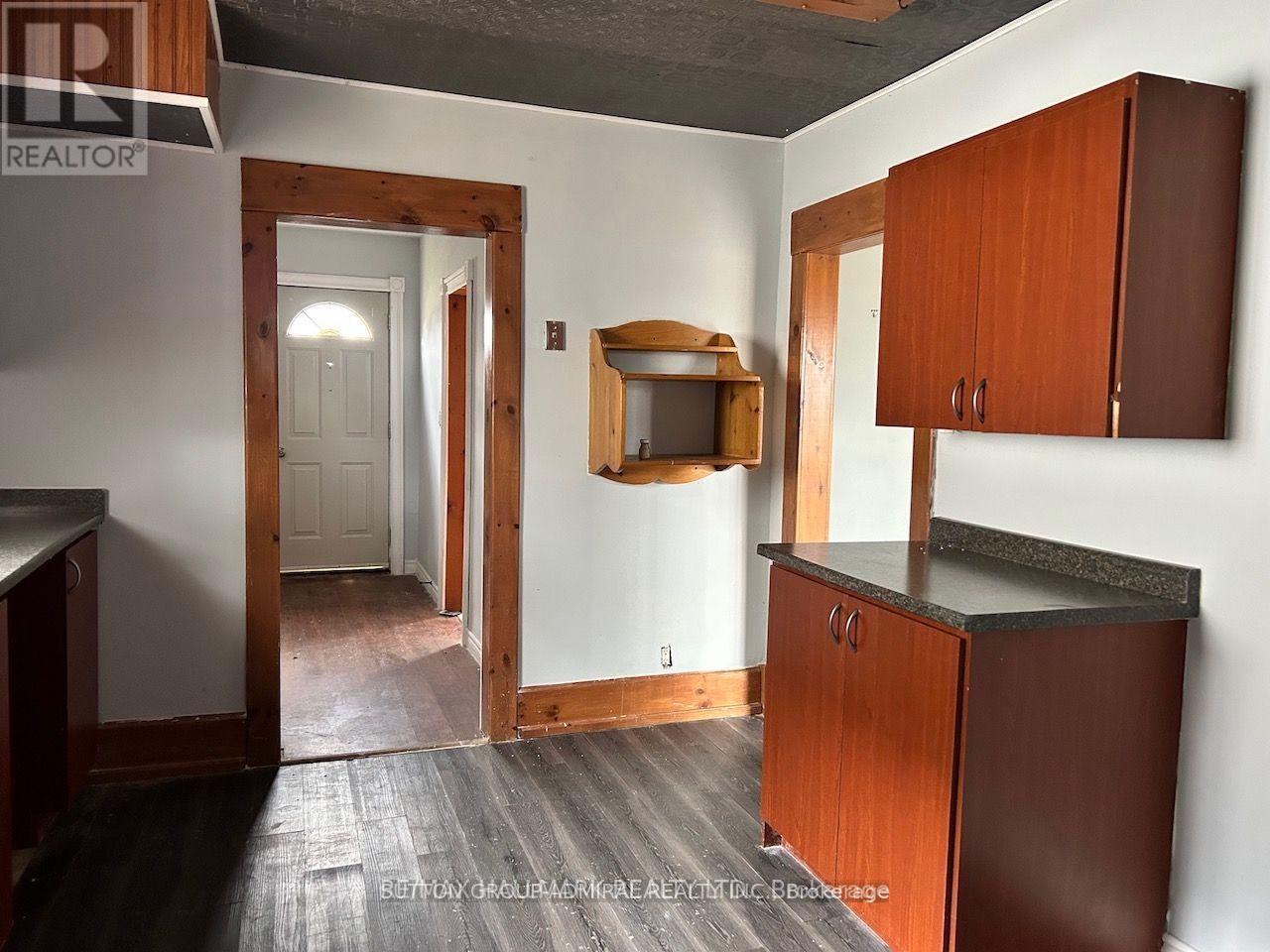Property at 190 FRUITLAND ROAD image 3