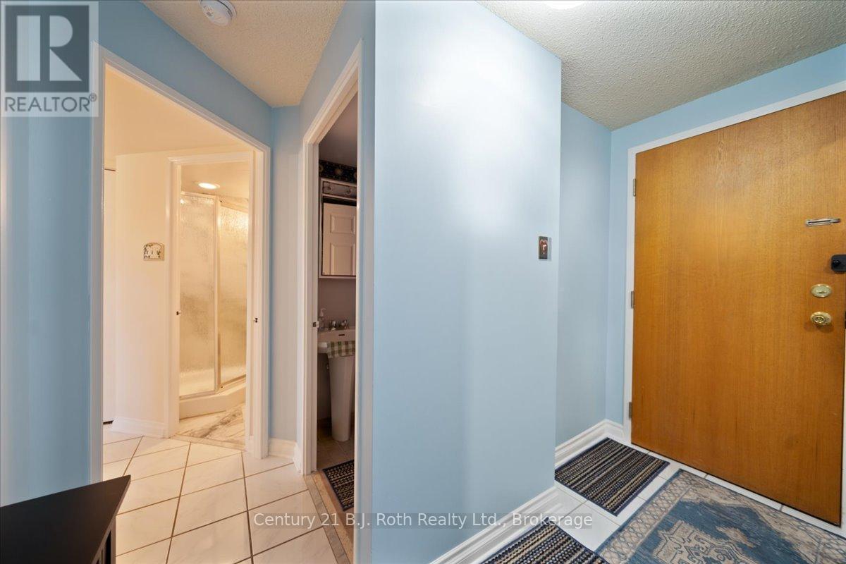 614 - 41 Markbrook Lane, Toronto (Mount Olive-Silverstone-Jamestown), Ontario  M9V 5E6 - Photo 13 - W12242409