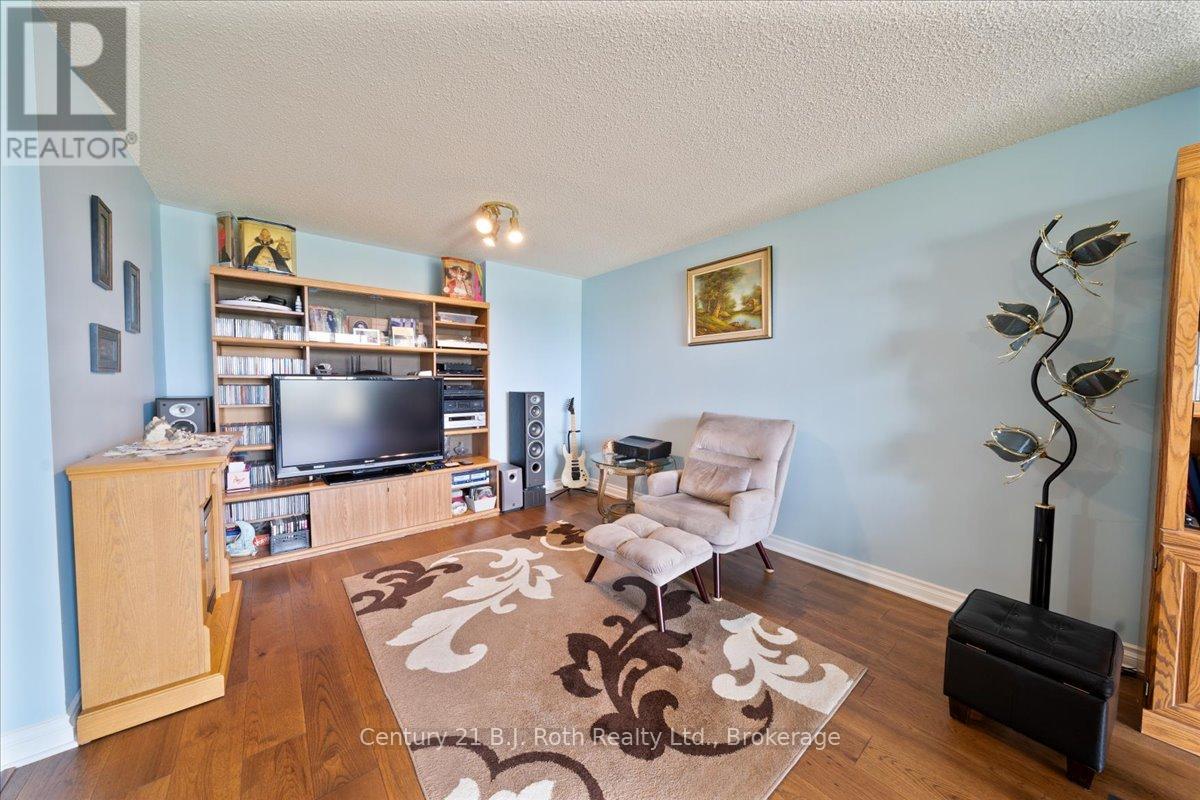 614 - 41 Markbrook Lane, Toronto (Mount Olive-Silverstone-Jamestown), Ontario  M9V 5E6 - Photo 14 - W12242409