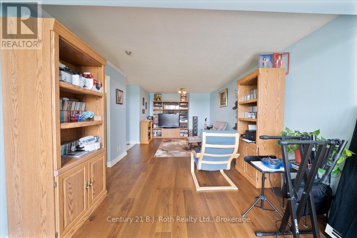 614 - 41 Markbrook Lane, Toronto (Mount Olive-Silverstone-Jamestown), Ontario  M9V 5E6 - Photo 17 - W12242409