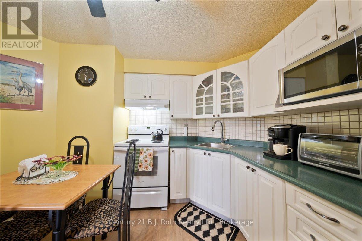 614 - 41 Markbrook Lane, Toronto (Mount Olive-Silverstone-Jamestown), Ontario  M9V 5E6 - Photo 20 - W12242409