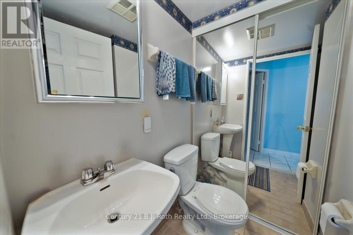 614 - 41 Markbrook Lane, Toronto (Mount Olive-Silverstone-Jamestown), Ontario  M9V 5E6 - Photo 22 - W12242409