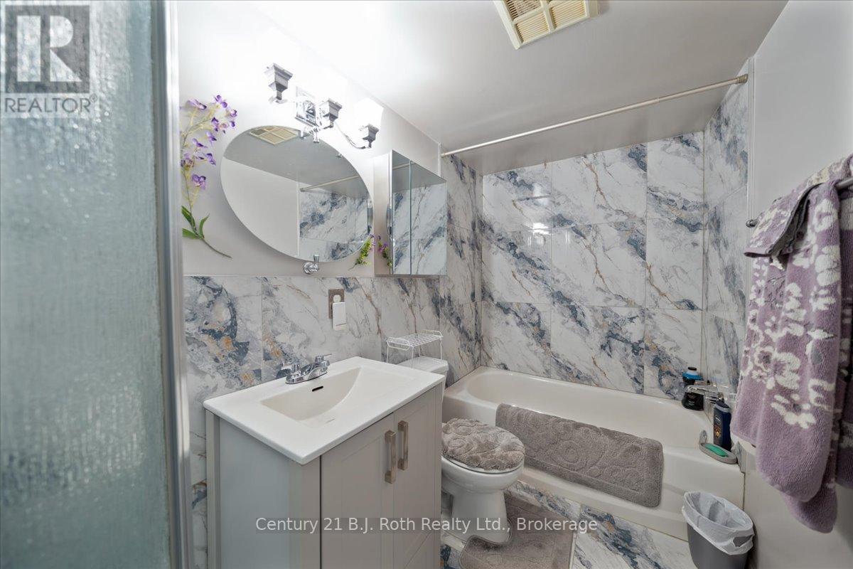 614 - 41 Markbrook Lane, Toronto (Mount Olive-Silverstone-Jamestown), Ontario  M9V 5E6 - Photo 24 - W12242409