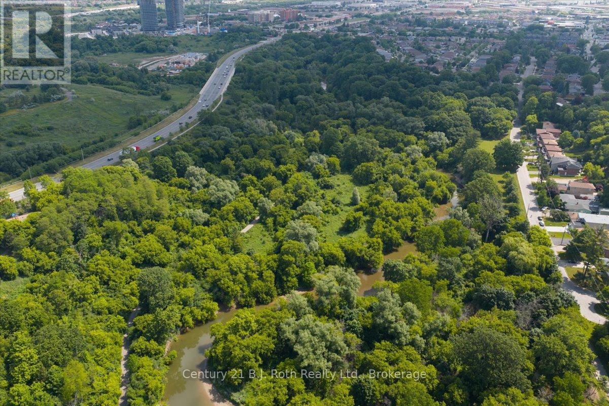 614 - 41 Markbrook Lane, Toronto (Mount Olive-Silverstone-Jamestown), Ontario  M9V 5E6 - Photo 9 - W12242409