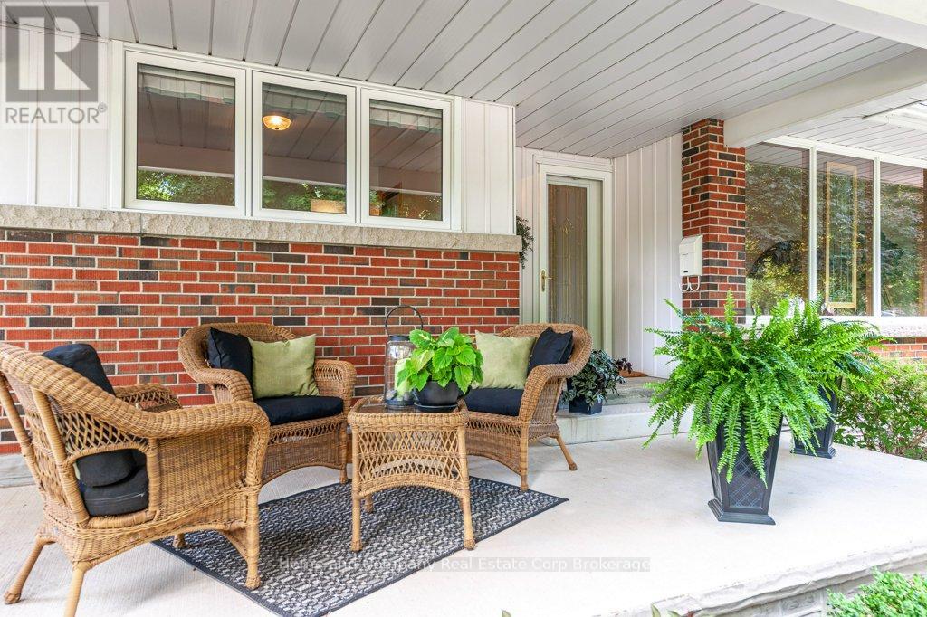 Property at 28 BURRITT STREET image 2