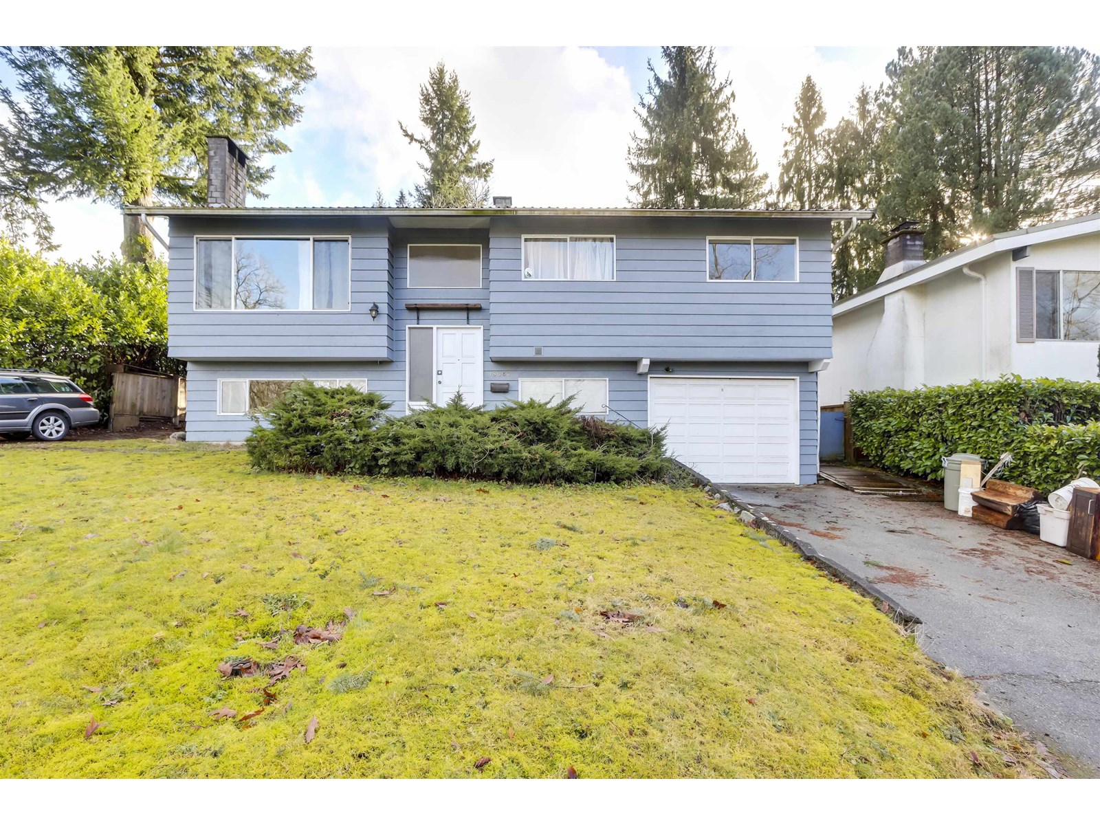 Property at 15058 ROBIN CRESCENT image 2