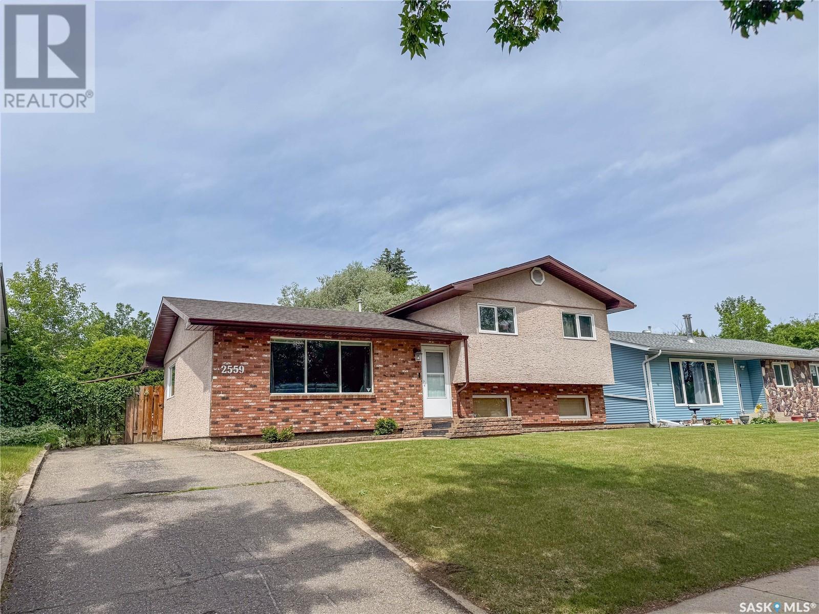 2559 15th AVENUE E, prince albert, Saskatchewan