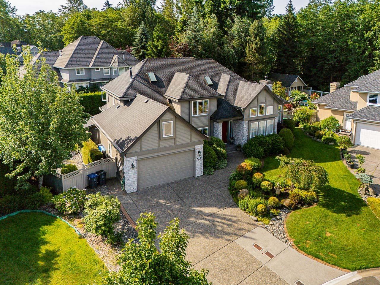 Property at 2278 137 STREET image 2
