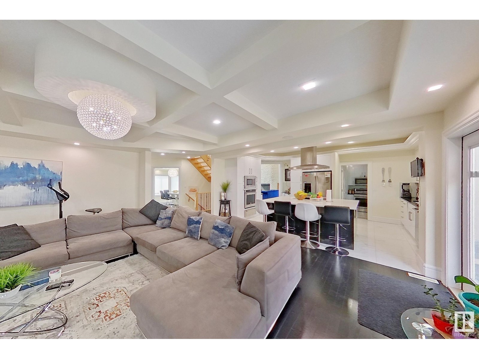 Property at 16611 9 St NE image 4