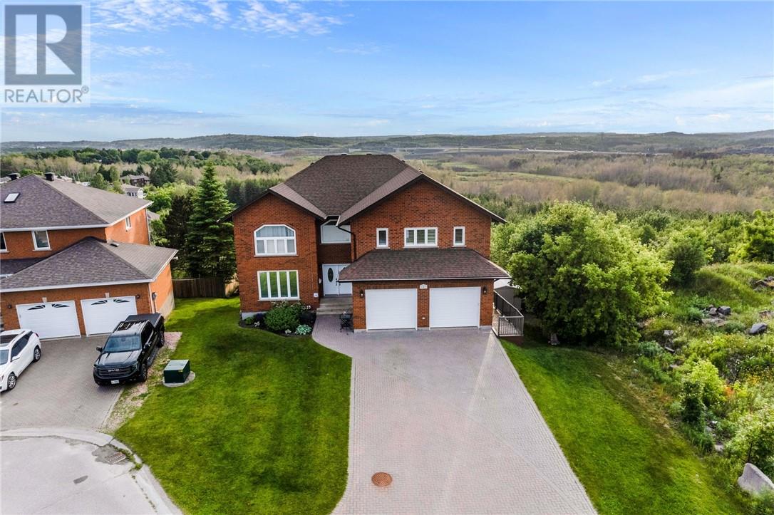 147 Forestdale Drive, Sudbury, Ontario  P3A 5X3 - Photo 4 - 2123070