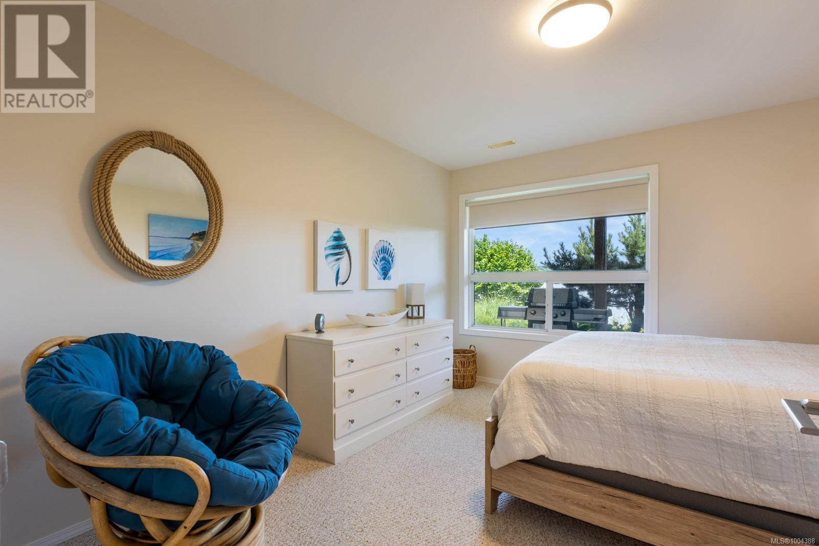 6800 Buckley Bay Frontage Rd, Fanny Bay, British Columbia  V0R 1W0 - Photo 35 - 1004388