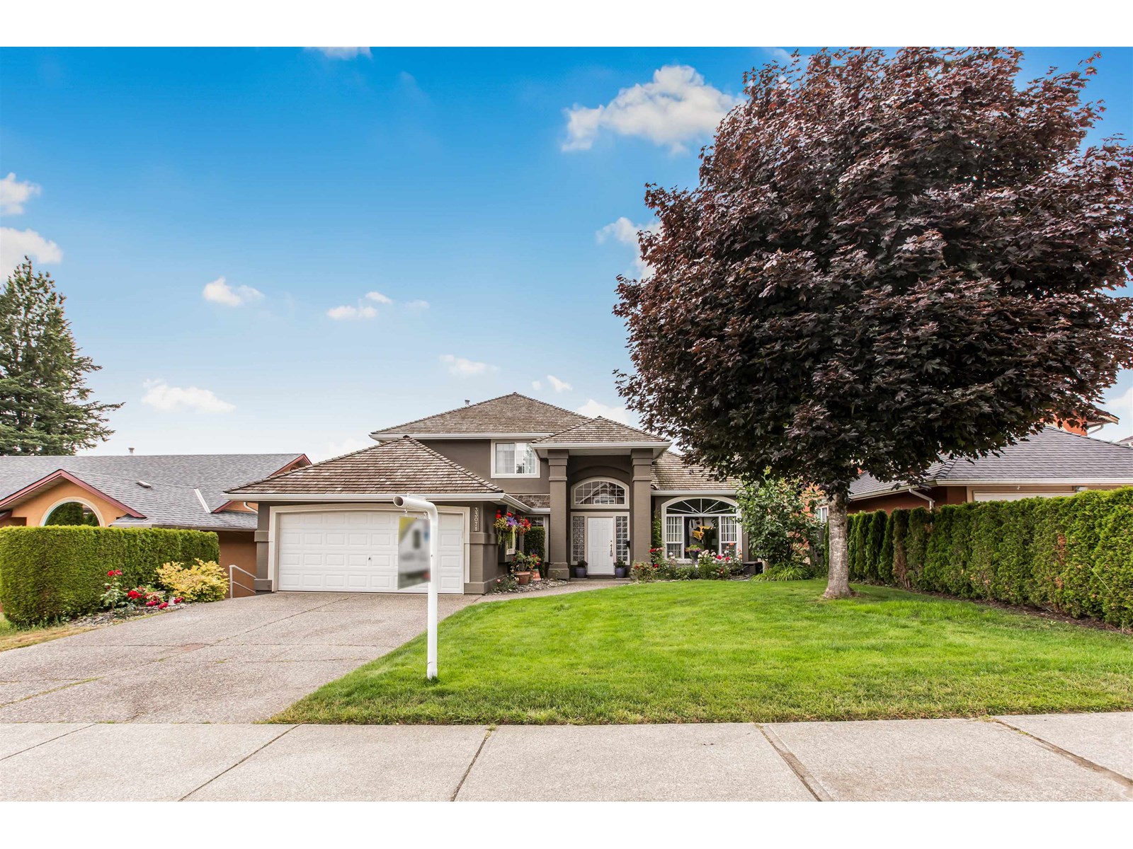 Property at 33071 HAWTHORNE AVENUE image 1