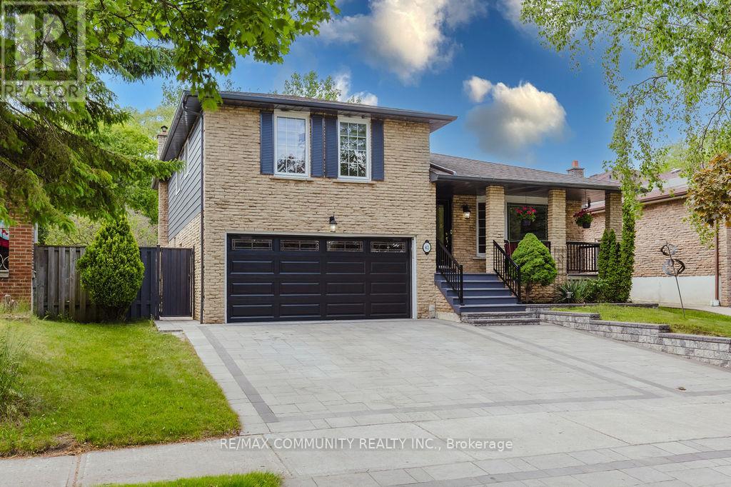 Property at 42 SATCHELL BOULEVARD image 3