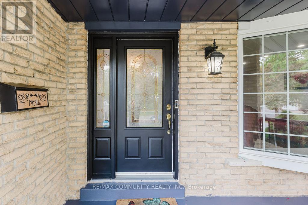 Property at 42 SATCHELL BOULEVARD image 4