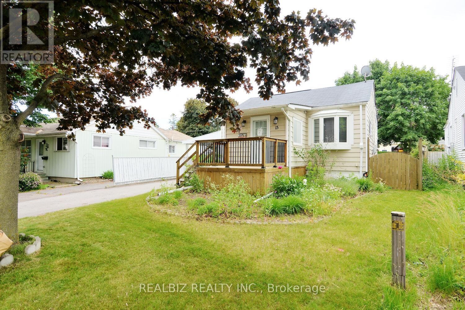 Property at 15 OAK STREET image 4
