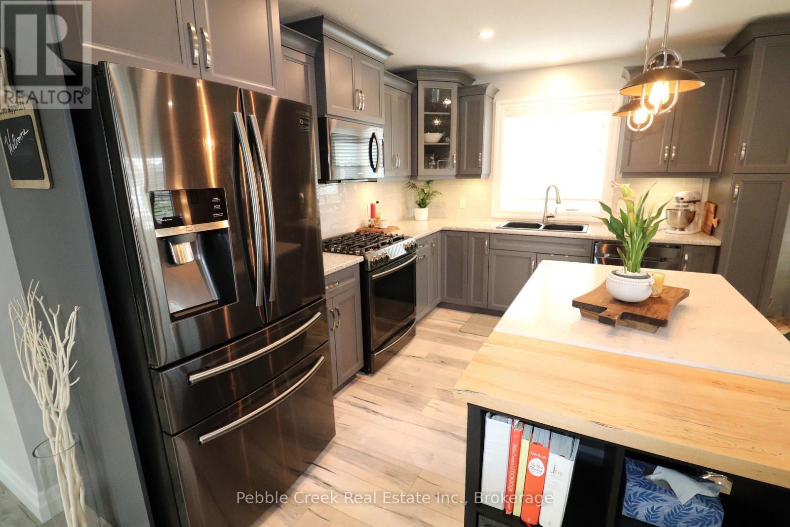 11 Windward Way N, Ashfield-Colborne-Wawanosh, Ontario  N7A 0B2 - Photo 7 - X12132134