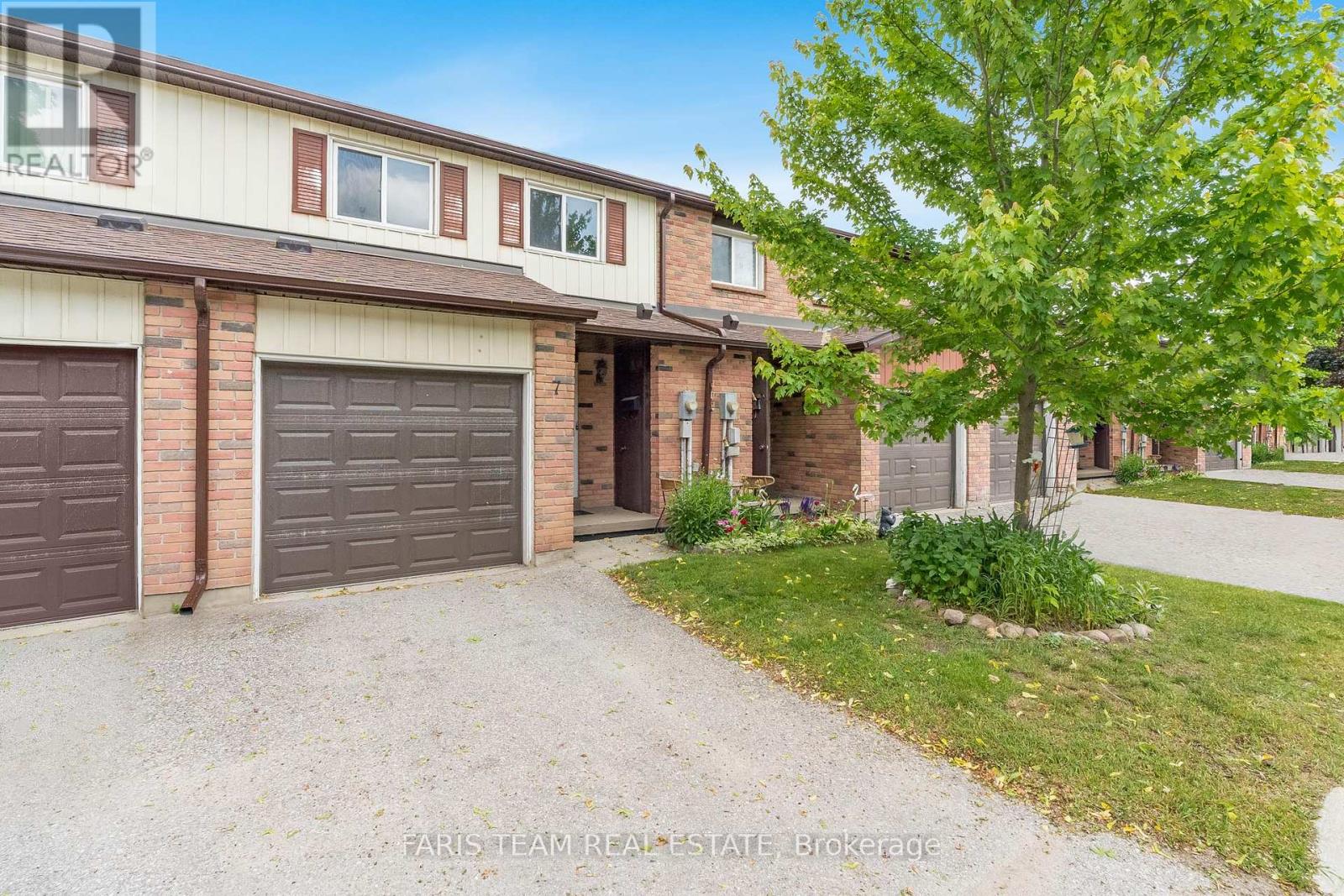 7 - 52 ADELAIDE STREET, Barrie, Ontario