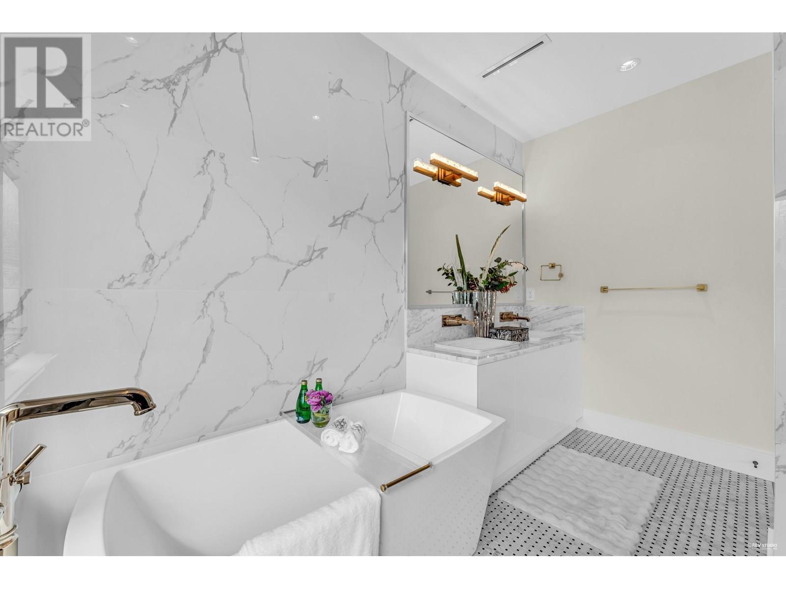 4112 W 11th Avenue, Vancouver, British Columbia  V6R 2L6 - Photo 14 - R3019007