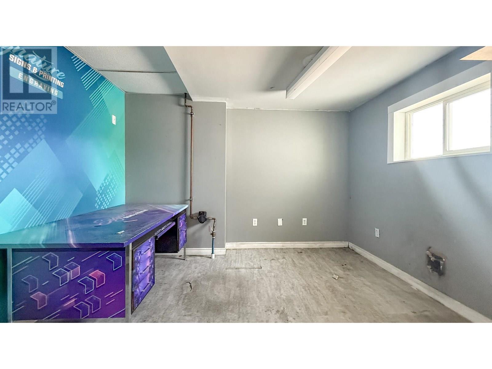 431 Victoria Street W, Kamloops, British Columbia  V2C 1A6 - Photo 12 - 10345099