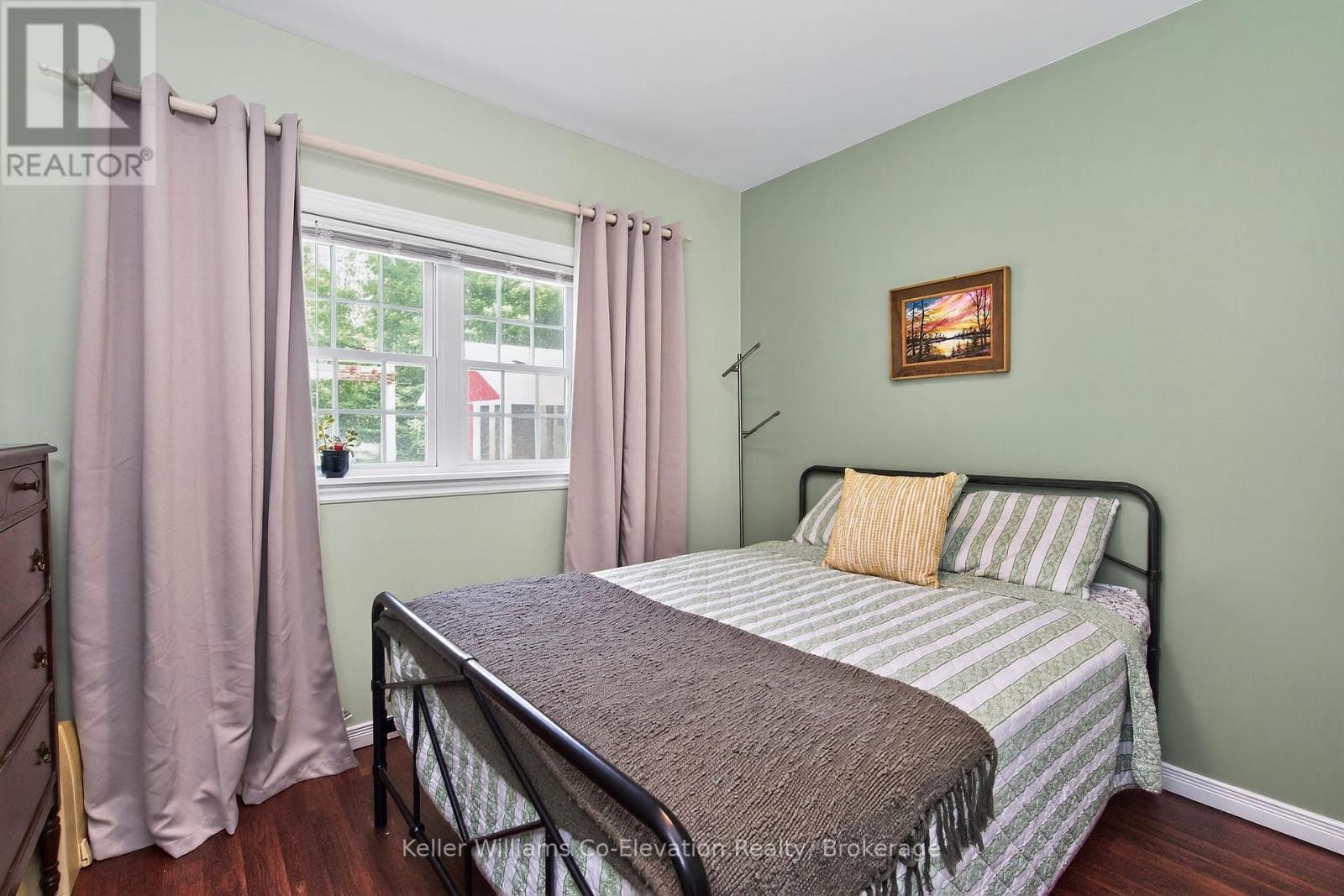 2185 Old Fort Road, Tay, Ontario  L4R 4K3 - Photo 12 - S12236592
