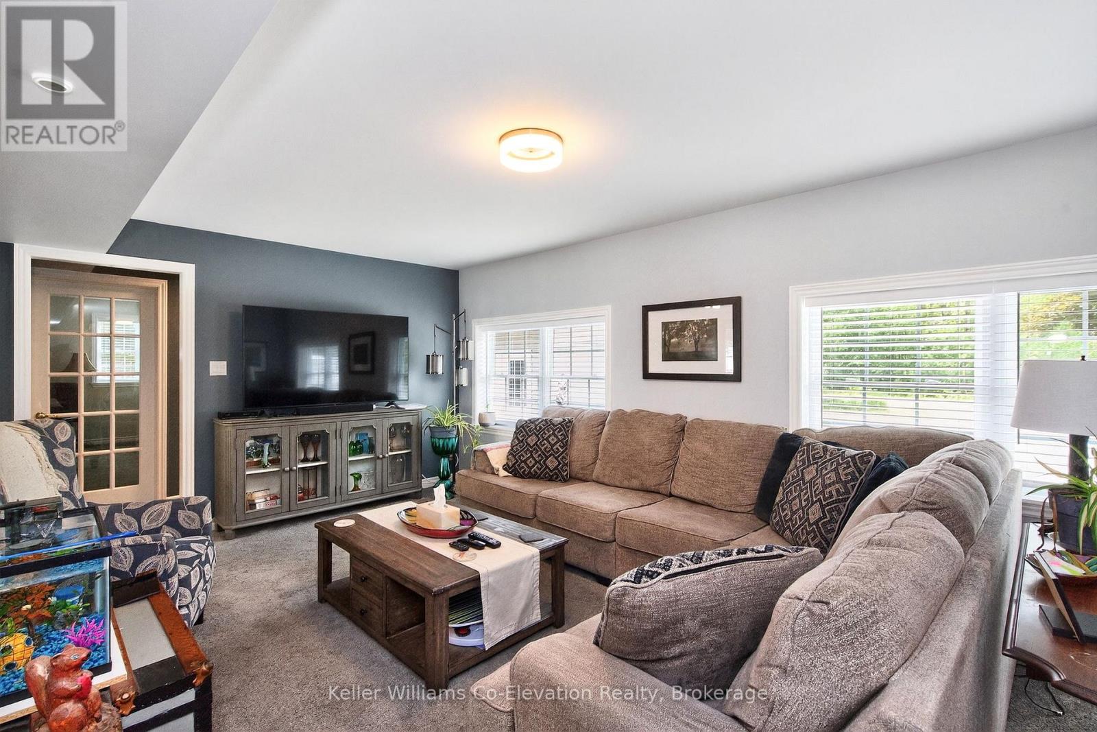 2185 Old Fort Road, Tay, Ontario  L4R 4K3 - Photo 4 - S12236592