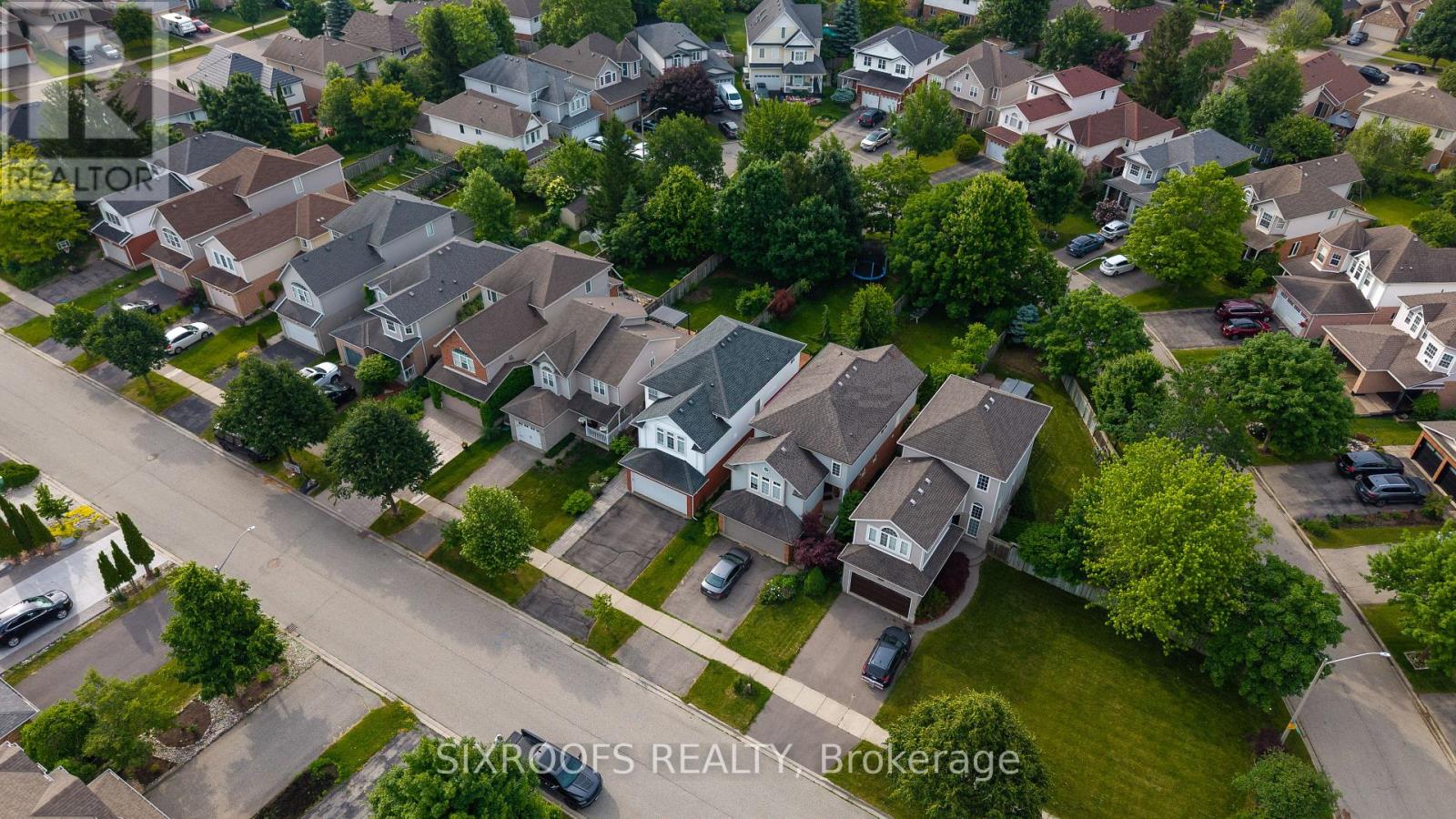 Property at 414 HAVENDALE CRESCENT image 4